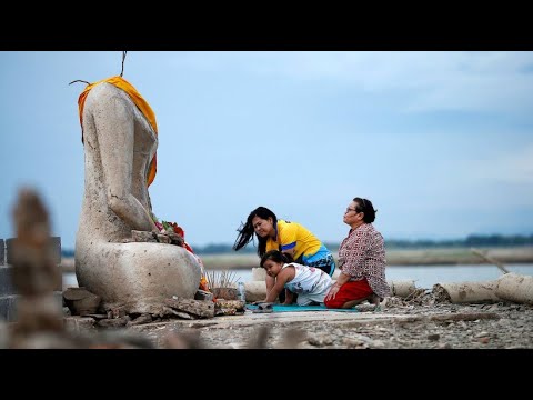 Thailand: Versunkener Tempel aufgetaucht - die Trockenh ...