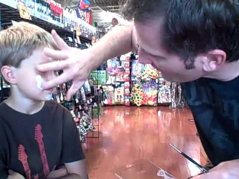 how to apply snazaroo face paint