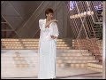 {Better Quality} Lill Lindfors (ESC 1985) tappar kjolen! {Better Quality} Lill Lindfors (ESC 1985) tappar kjolen!