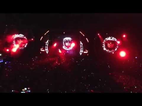 ny - Afrojack: Magic Full version here http://www.youtube.com/watch?v=h_mDu-DxVN0.
