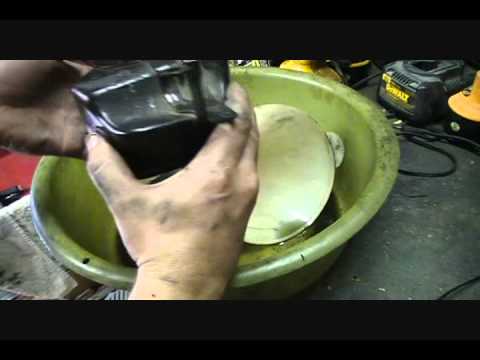 Clean breather box Honda Civic (oil separator) – Backyard Mechanic DIY