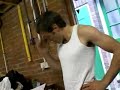 Tango - Glove Viral