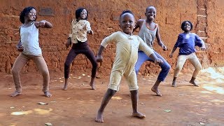 Masaka Kids Africana Dancing Tweyagale By Eddy Ken
