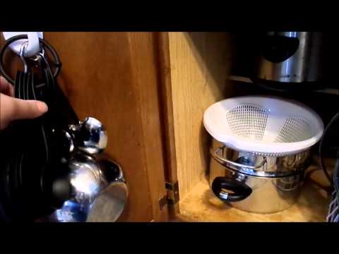 how to organize pots and pans