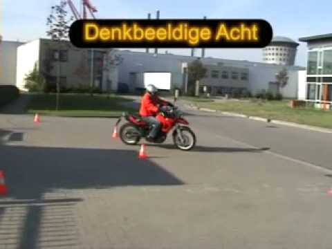motorrijles - Lopen met de motor, Langzame slalom, Halve draai links, Halve draai rechts, Denkbeeldige acht, Stapvoets rijden, Wegrijden uit parkeervak, Uitwijkoefening, S...