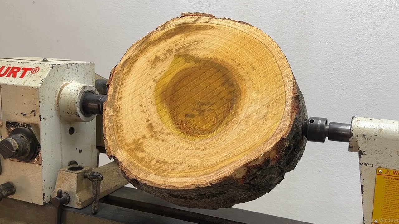 Woodturning Crazy – Techniques For Transforming Raw Wood Into Handcrafted Products On Lathe
