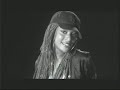 Fish ft. Esa  &  Kelly Joyce - Cos'è che vuoi da me 