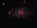 interpretation de uzeb club de uzeb � secondaire en spectacle � l'�cole ozias leduc

olivier trudel : guitare (godin rouge)
maxime bertrand : guitare (stratocaster noir et blanche)
jacob schinasi : basse (ibanez)
julien proven�al : drum (de l'�cole qui vaut pas dla marde)