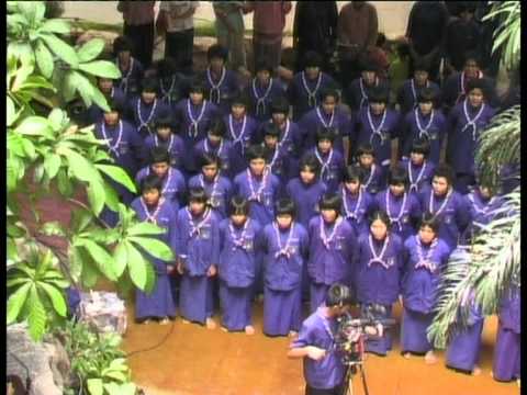 พญาแร้ง - นักเรียนสัมมาสิกขาจากพุทธสถาน ของอโศก ร้องเพลงถวายพ่อท่าน สมณะโพธิรักษ์...