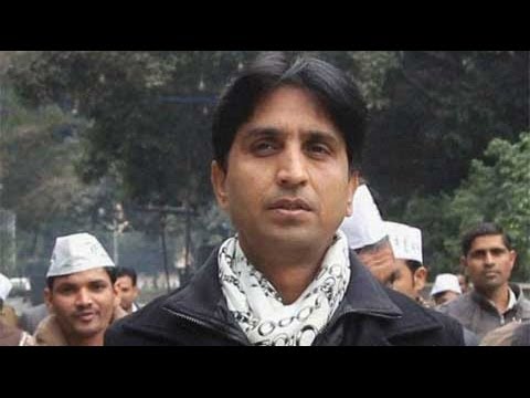Kumar Vishwas is to file an FIR against Priyanka Gandhi