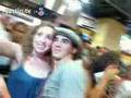 Kevin-kisses-a-fan