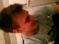 Adam vaxar benet f�r f�rsta g�ngen