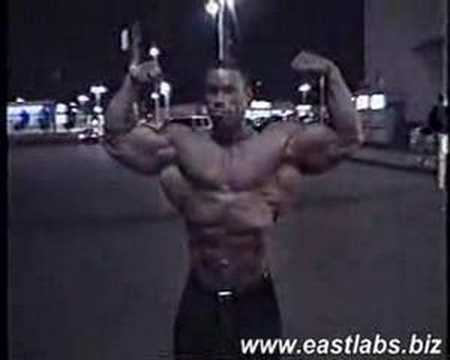 Kevin Levrone the day before Olympia 99