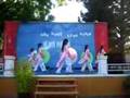 Chanh Tam-Umbrella dance