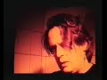 SNoBs sagnomsuste video til remix'en av HVA MED STAKKARS MEG DA. Spilt inn i underetasjen på Sentrum Scene.