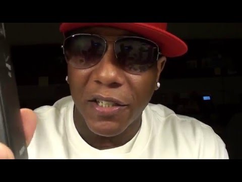 galaxy nexus unboxing - Just a quick look at the Samsung Galaxy Nexus for Verizon. This phone is HOT!! I'm giving it a 10 out the Box.. FSOA!!!! (Floss Seal Of Approval)