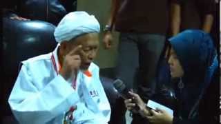TEMURAMAH EKSLUSIF TEAM IT Muktamar Dengan Tuan Guru Haji Nik Abdul Aziz Bin Nik Mat