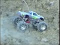 Slo-Mo Clod at the Construction site