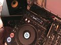 Pioneer DVJ-1000, Using Cue points, 4 beat loop in the mix. Pioneer DVJ-1000, Using Cue points, 4 beat loop in the mix.