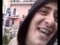 il parcheggiatore ignorante che non sa guidare