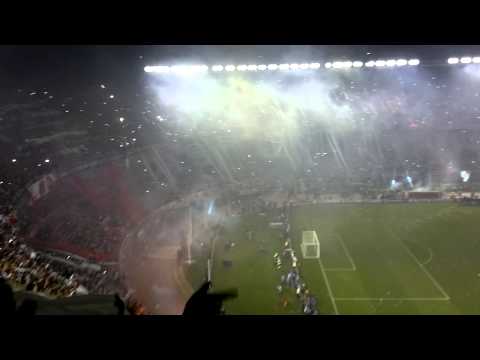 Video - PARA SER CAMPEON + PIROTECNIA - River Plate vs Atlético Nacional - Copa Sudamericana 2014 Campeon - Los Borrachos del Tablón - River Plate - Argentina