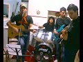 cover of famous song of nirvana's polly.

rivisitazione della famosa canzone polly dei nirvana a cura dei metaplasma con la straordinaria partecipazione di carlo d'agosto alla prima chitarra e voce.