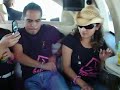 la banda apretada en la limo