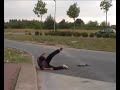 Argh, Arm gebrochen