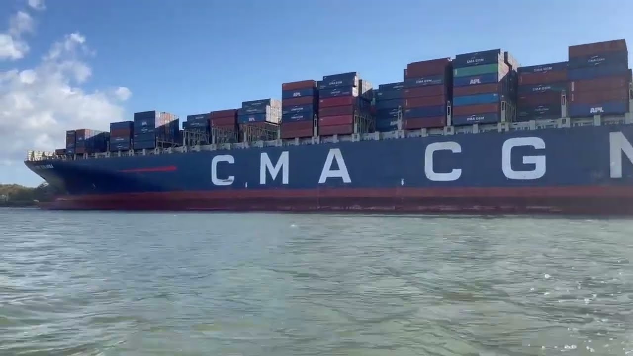 Panama Canal - Ship waiting