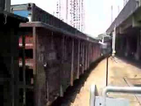 港鐵[東鐵線] 柴油機車( 58 & 59 )牽引貨運列車駛經港鐵火炭站 3 號月台