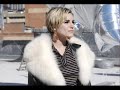 pictures of sienna miller.

music by coldplay.

please comment! enjoy.