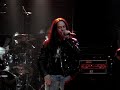 actuaci�n del cantante de tyketto junto a jorge sal�n en sala heineken (madrid)