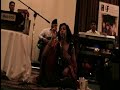 Keerti singing quawali in Chicago Manhar Udhas concert