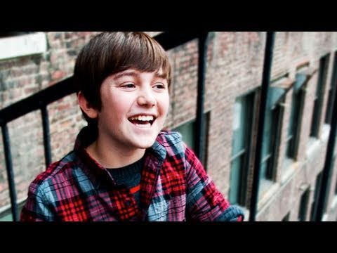 Greyson Chance - http://www.billboard.com/column/mashupmondays/greyson-chance-is-in-an-empire-state-of-1005034842.story Tween piano phenom Greyson Chance tackles Alicia Keys ...