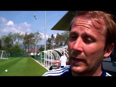 how to obtain uefa coaching badges
