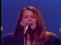 donna performing as backgrund ocal on belinda carlisle concert 88