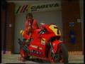 Barry-Sheene-talks-a