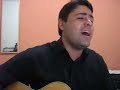 video caseiro com fernando cantando
