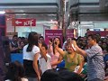 gliza  de castro falls on stage!!!
