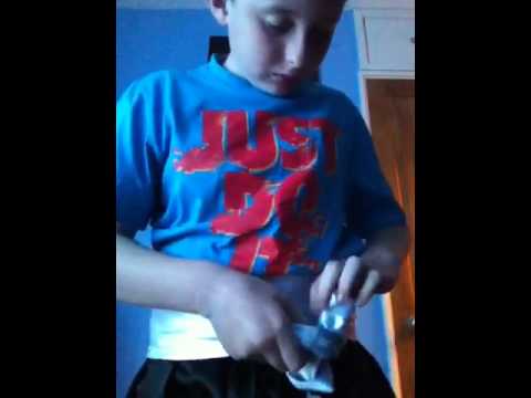 how to tie a kickboxing belt
