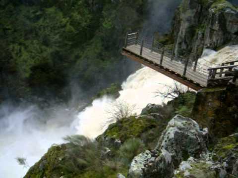 Pozo de los Humos, Río Uces