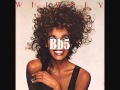 Whitney Houston vs Sandi Patty Live: Head Voice (E5-C#6)