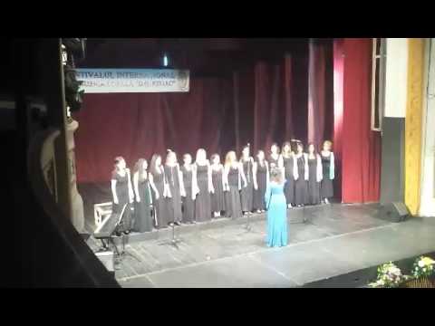 Γιάννη μου το μαντήλι σου Παραδοσιακό Ηπείρου - Χορωδία Καλλιτεχνήματα Ρουμανία Ιούνιος 2016 Γιάννη μου το μαντήλι σου Παραδοσιακό Ηπείρου - Χορωδία Καλλιτεχνήματα Ρουμανία Ιούνιος 2016