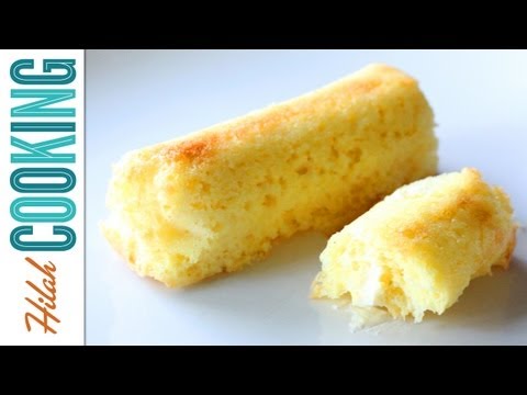 hilahcooking - Learn how to make Twinkies at home! Ingredients and printable recipe at http://hilahcooking.com/homemade-twinkie-recipe/ Pan: http://www.amazon.com/Norpro-39...