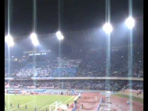 El Napoli enfrenta al Inter en el estadio San Paolo