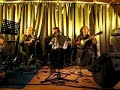 valse batignolles-clichy
michel esbelin (cabrette), didier pauvert (accord�on), patrick d�saunay (banjo),
avril 2008