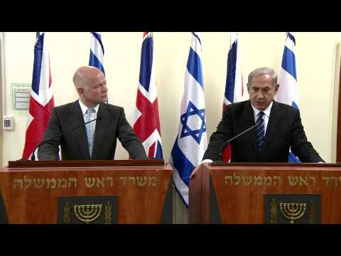Netanyahu - Prime Minister Benjamin Netanyahu meets with British Foreign Secretary, William Hague. ראש הממשלה בנימין נתניהו נפגש עם שר החוץ הבריטי, ויליאם הייג. צילום: לע
