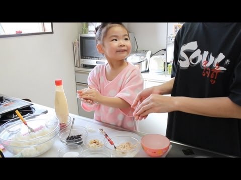 onigiri - 2013年3月17日/3歳9ヶ月 Rino cooked a