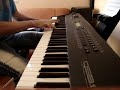 Giuliano tocando Piano: M�sica \"Murmures\"