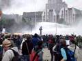 Wasserwerfer auf Anti-G8-Demo in Rostock